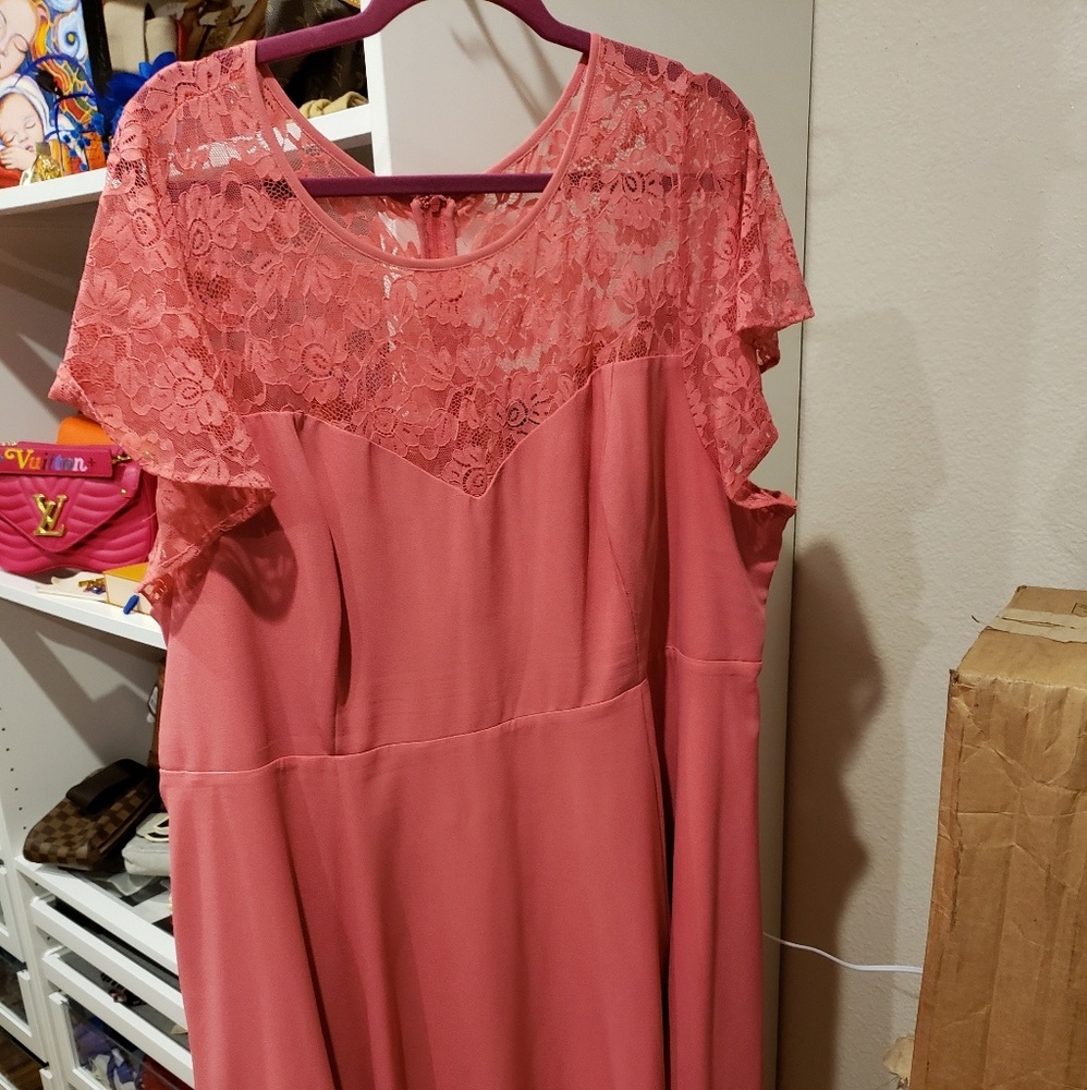Torrid lace pink skater dress